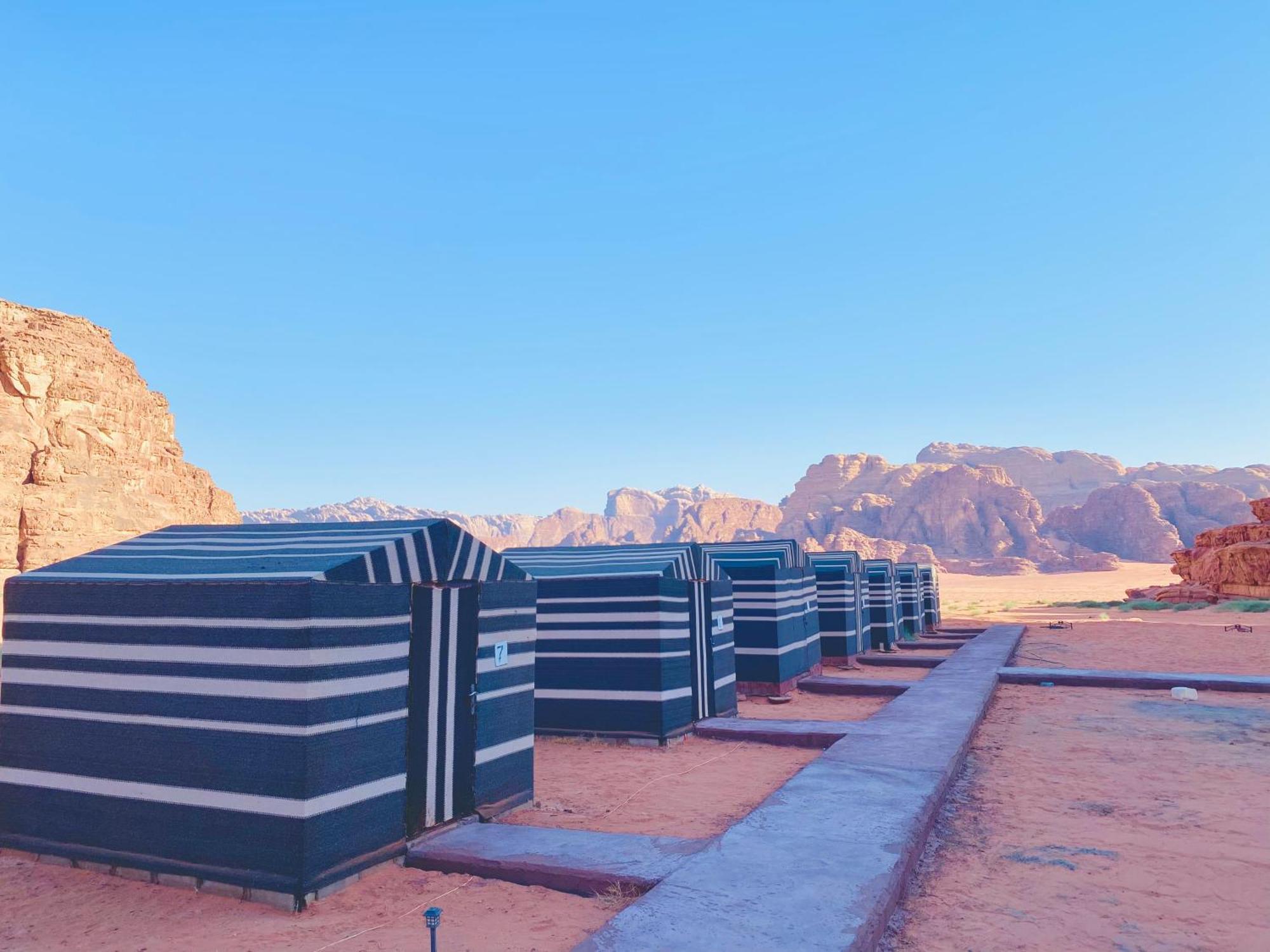 Bed and Breakfast Bedouin Memories Camp Wadi Rum Esterno foto