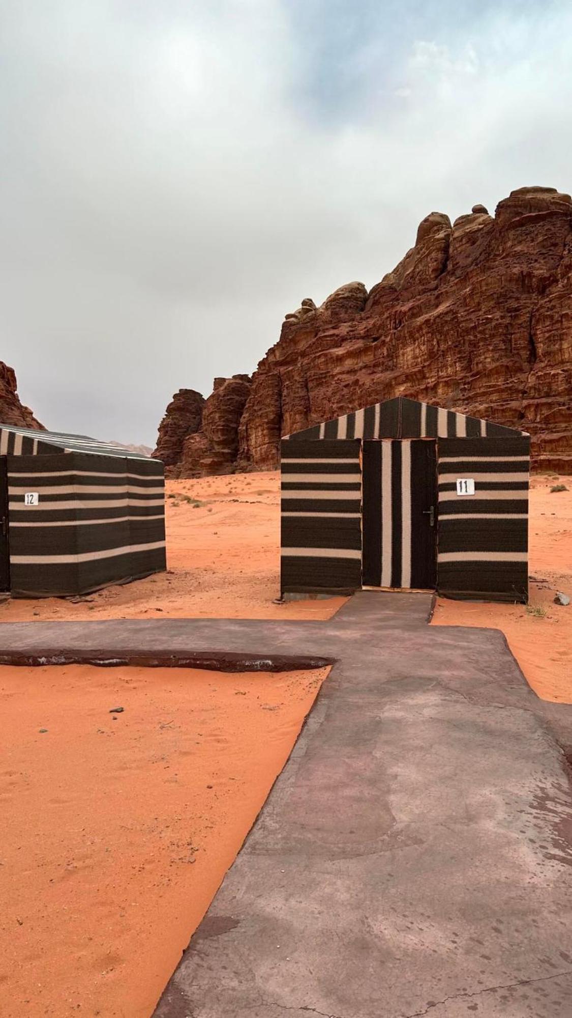 Bed and Breakfast Bedouin Memories Camp Wadi Rum Esterno foto