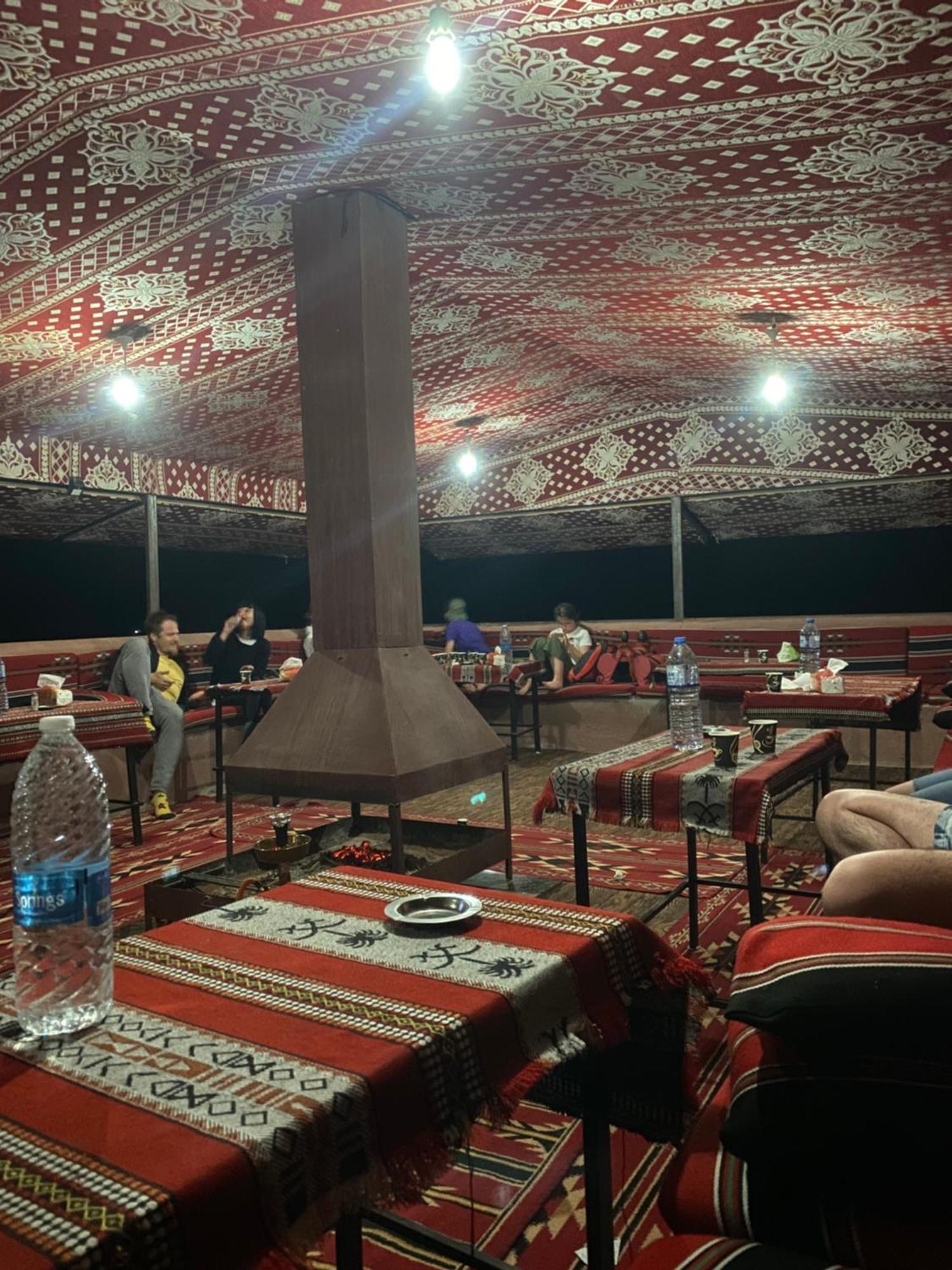 Bed and Breakfast Bedouin Memories Camp Wadi Rum Esterno foto